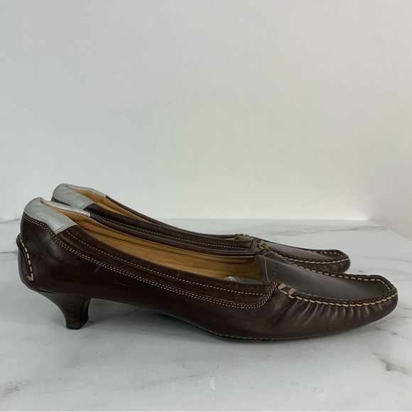 PRADA Brown Leather Retro Y2K Designer Loafer Kitten Heels Pumps 38.5 - Picture 7 of 16